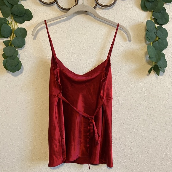 SOLD❣️❣️Vintage Y2K Red Silky Cami Top❣️ - Picture 4 of 7